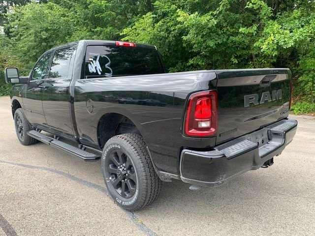 New 2026 Diamond Black Crystal Pearl-Coat Exterior Paint RAM Big Horn image 2