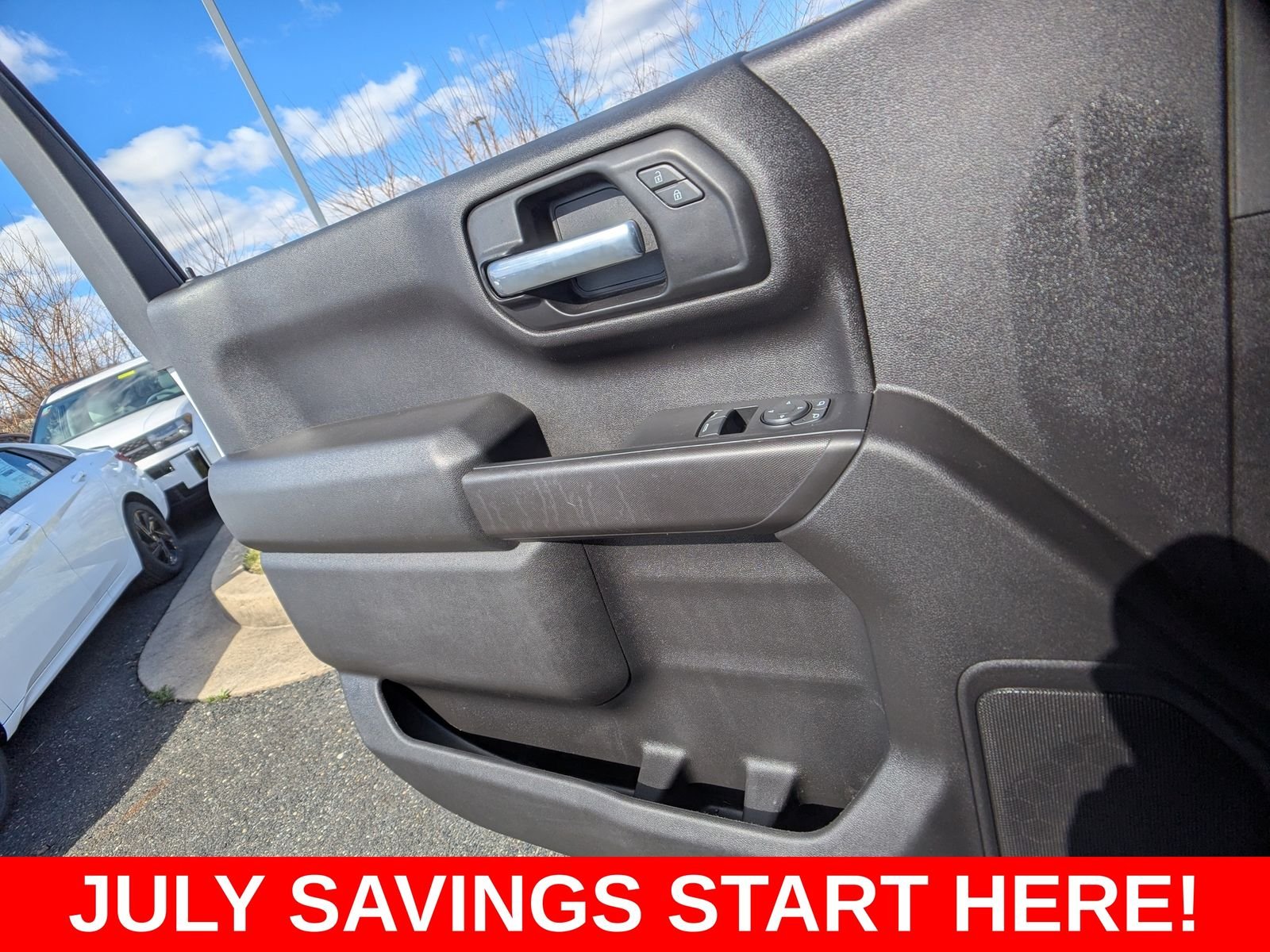 Used 2021 White Chevrolet WT image 29