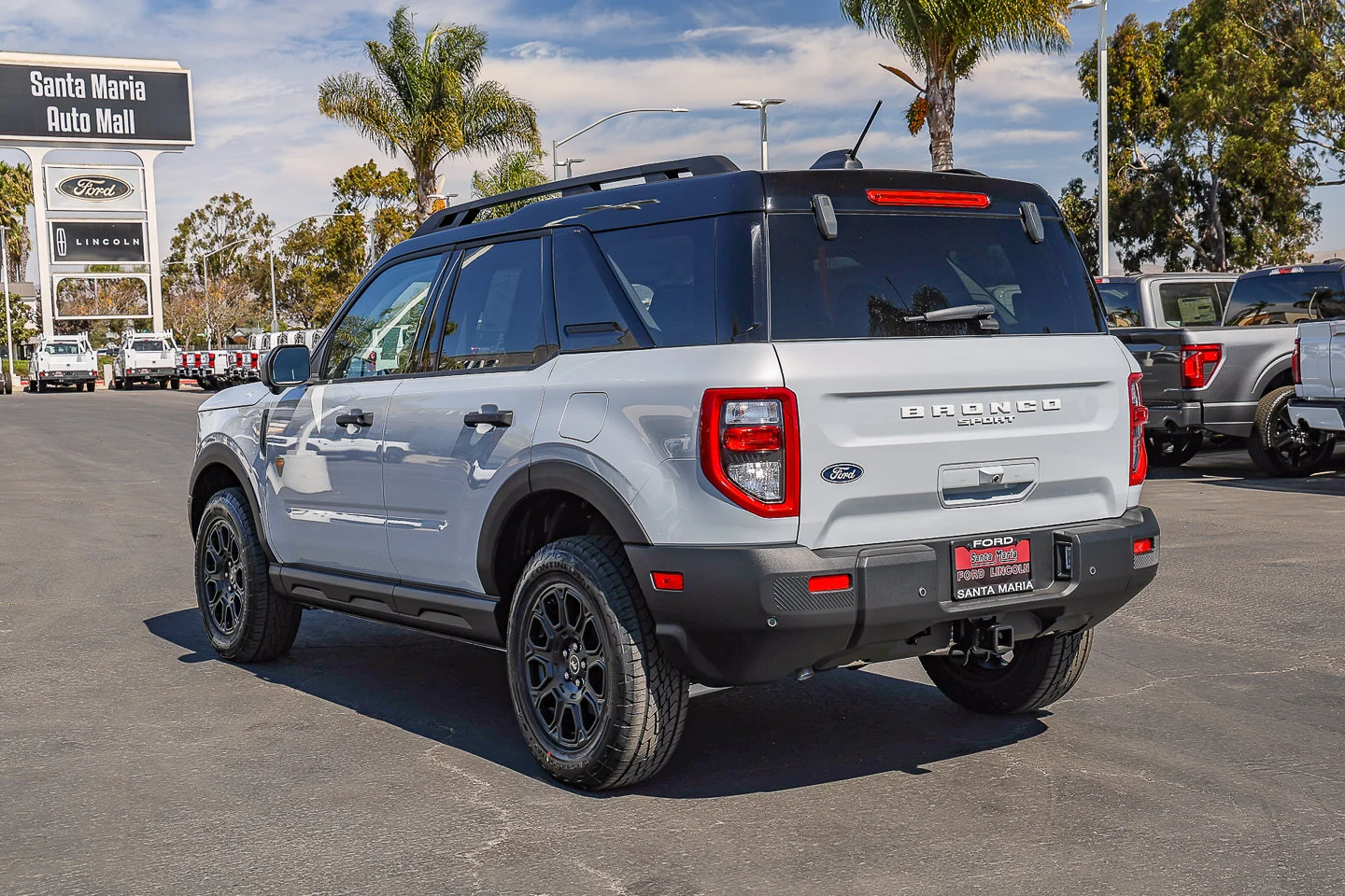 New 2026 Space White Metallic Ford Badlands® image 6