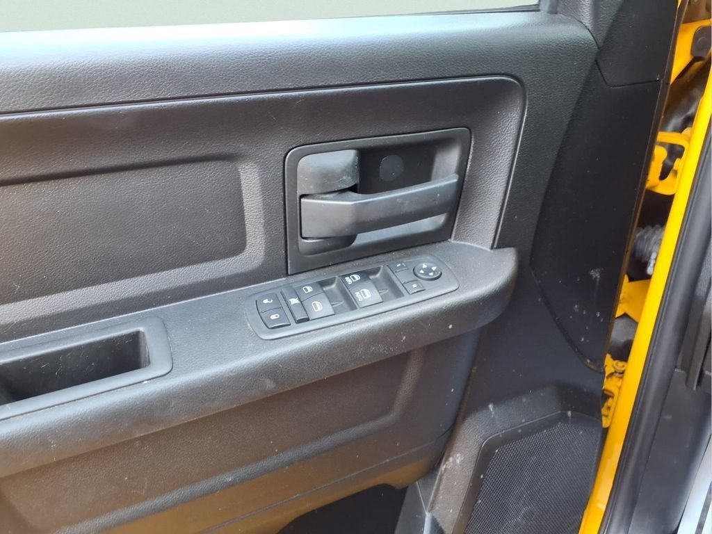 Used 2019 Yellow Ram Express image 15