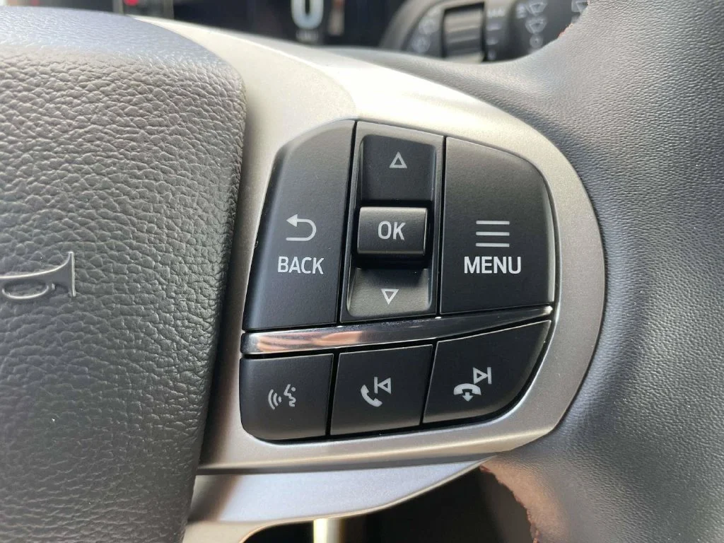 New 2027 Gray Ford Active image 23