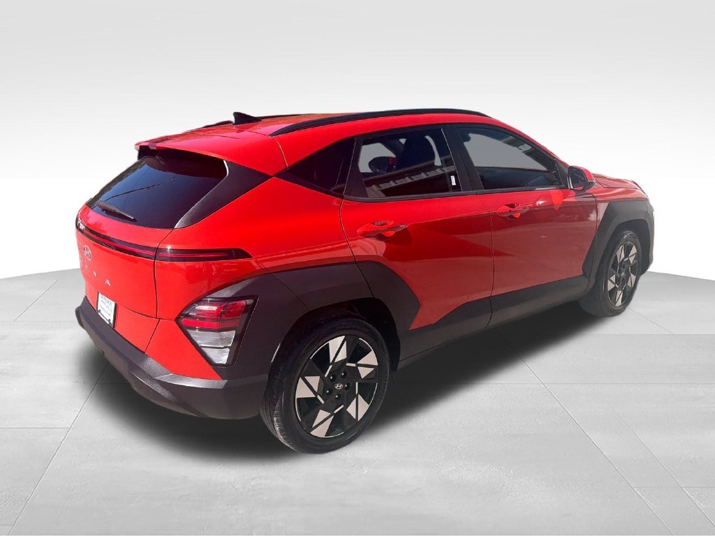 Used 2025 Orange Hyundai SEL image 5