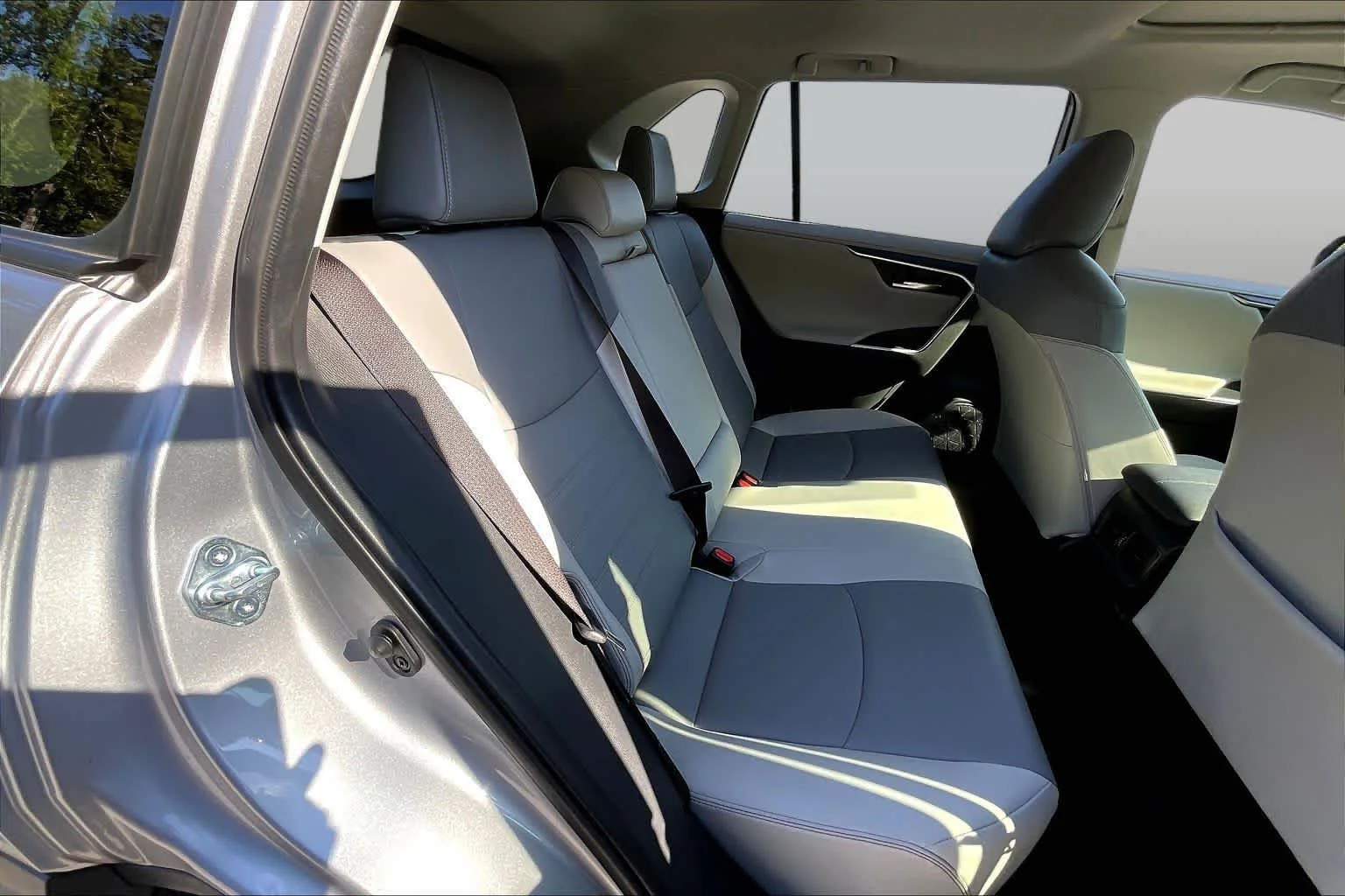 Used 2021 Silver Sky Metallic Toyota Limited image 21
