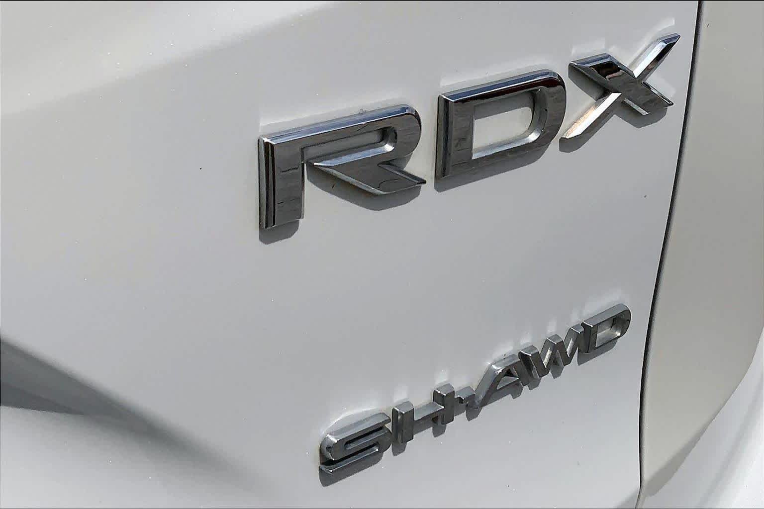 Used 2025 Platinum White Pearl Acura w/Advance Package image 10