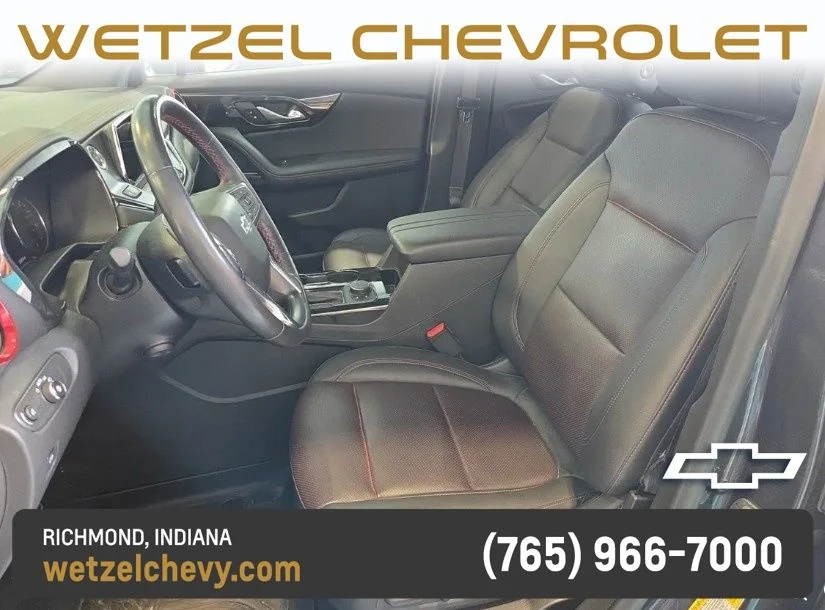 Used 2021 Gray Chevrolet RS image 4