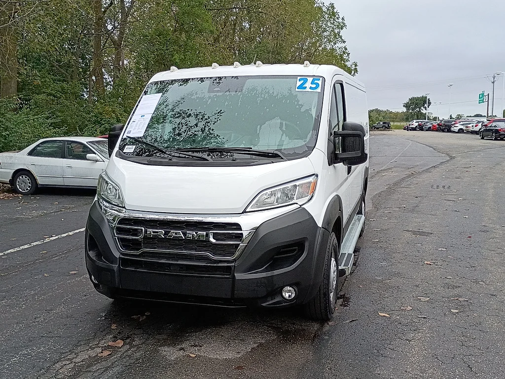 2025 Ram ProMaster Cargo Van Tradesman 2500, photo 8 of 12