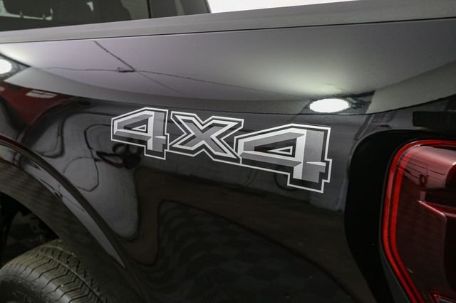 Used 2026  Ford Lariat image 8