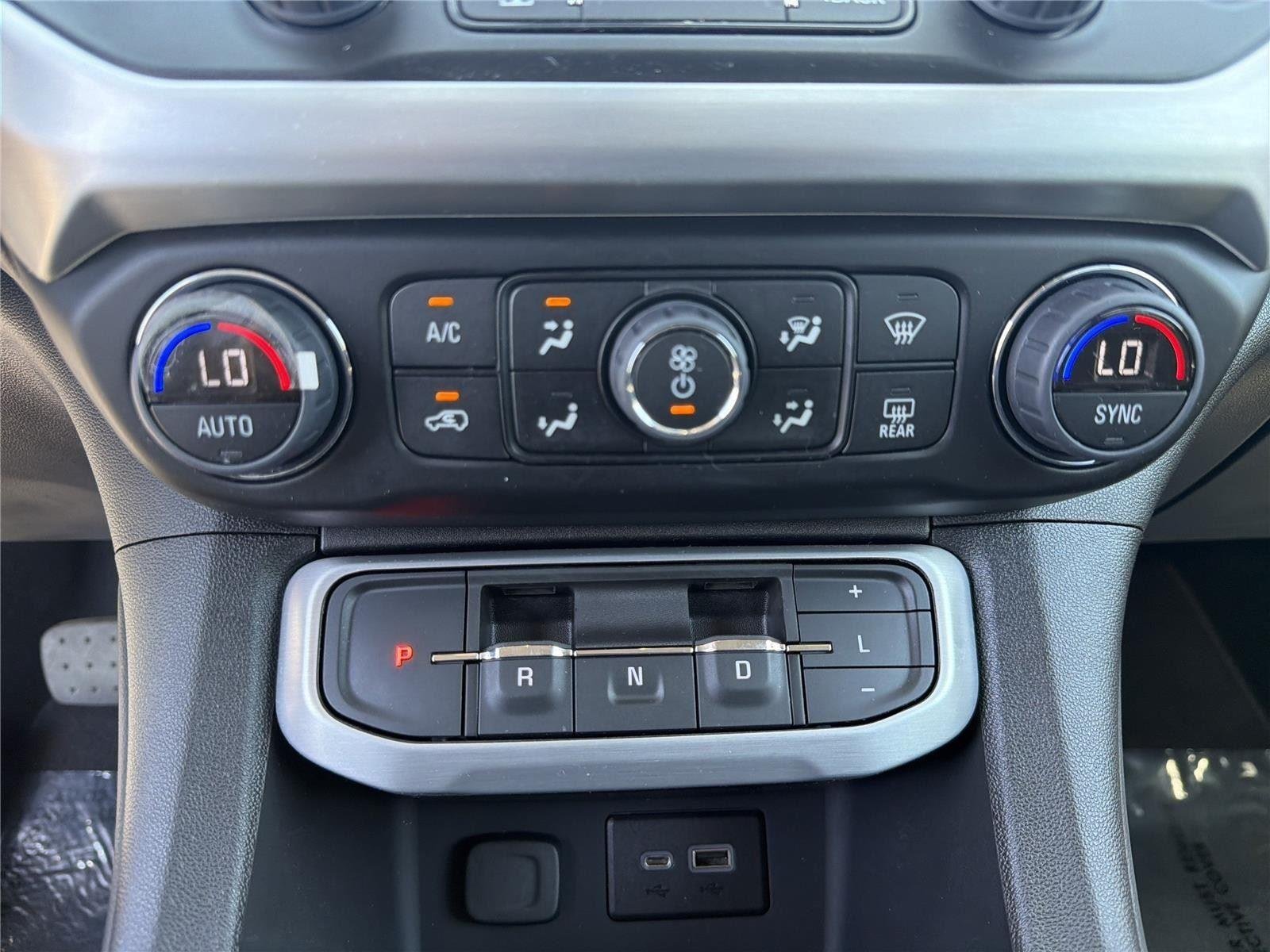 Used 2023 Summit White GMC SLE image 15