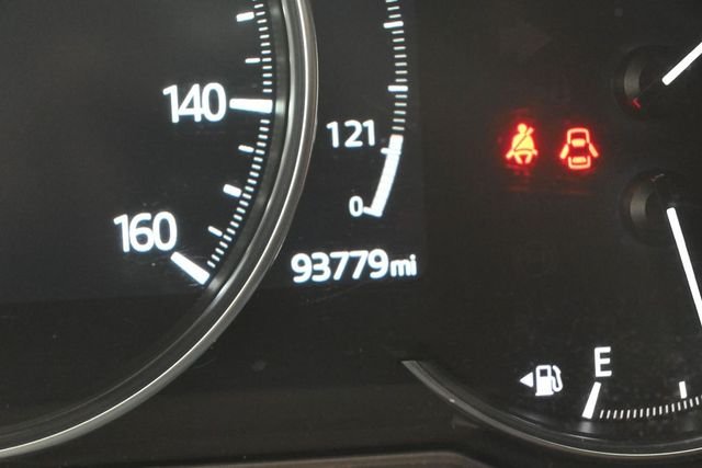 Used 2023 Gray Metallic Mazda Carbon Edition image 17