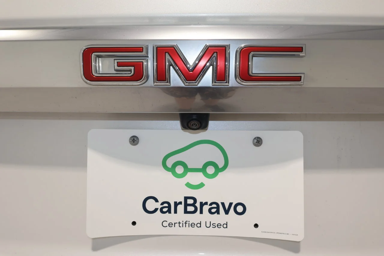Certified Used 2024 White Frost Tricoat GMC Denali image 39