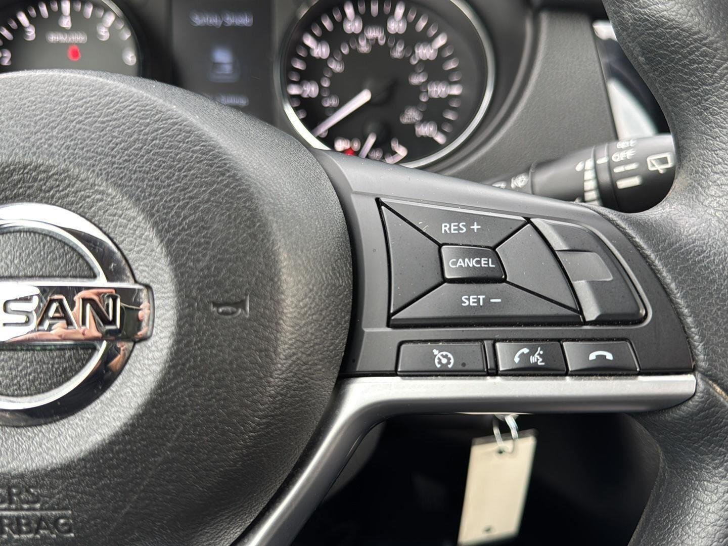 Used 2017 Palatial Ruby Nissan S image 25