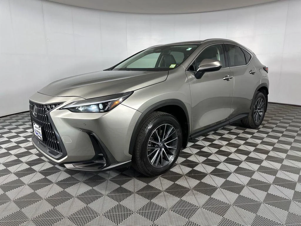 Used 2025 Silver Lexus 350 Premium image 5
