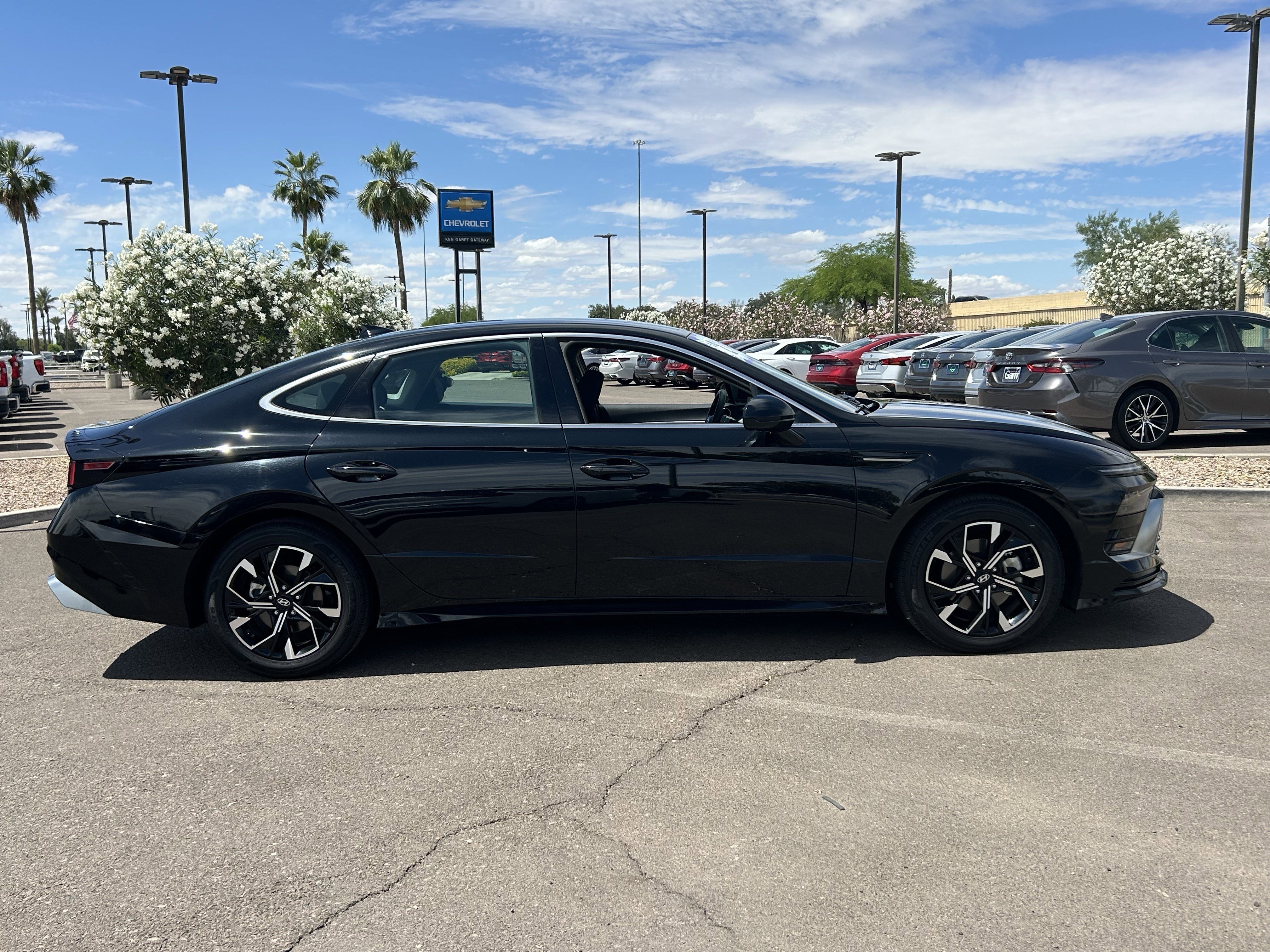 Certified Used 2024 Onyx Black Hyundai SEL image 6