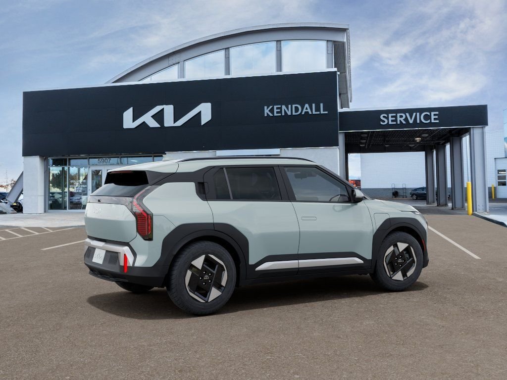 New 2027  Kia  image 6