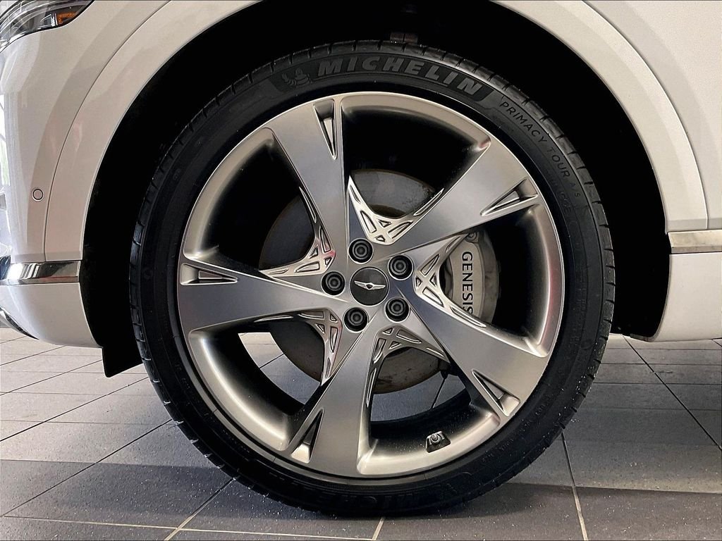 Used 2023 White Genesis 2.5T image 7