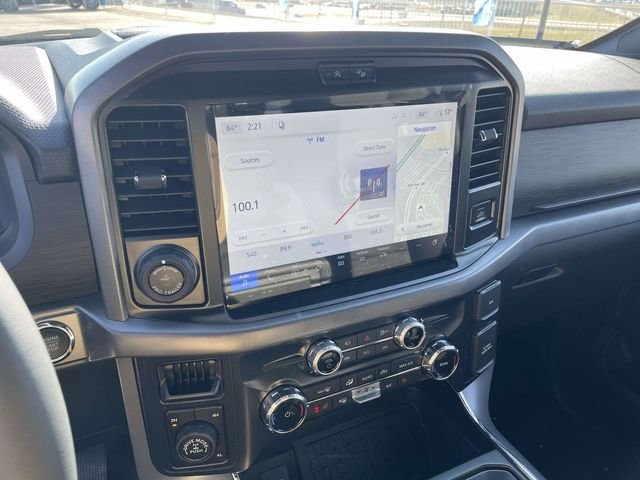 New 2026 Oxford White Ford XLT image 9
