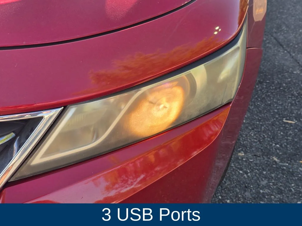 Used 2014 Red Chevrolet LT image 6