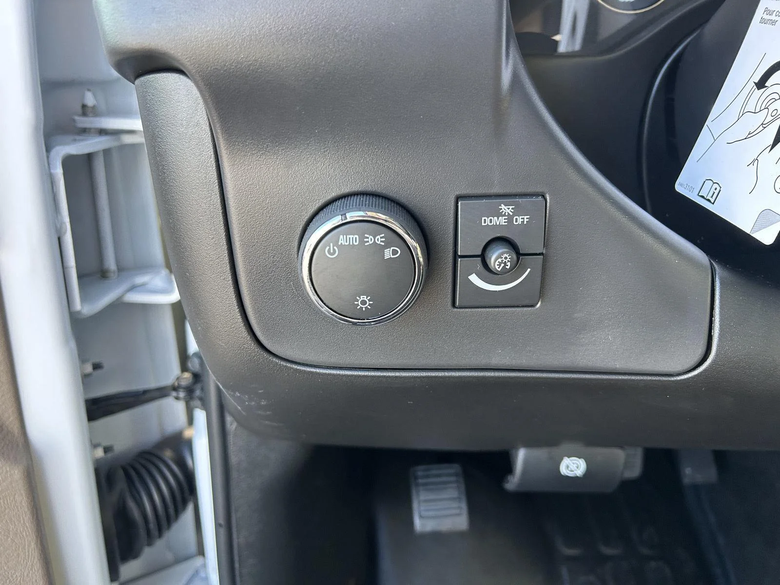 2025 Chevrolet Express Cargo Work Van - Photo 25