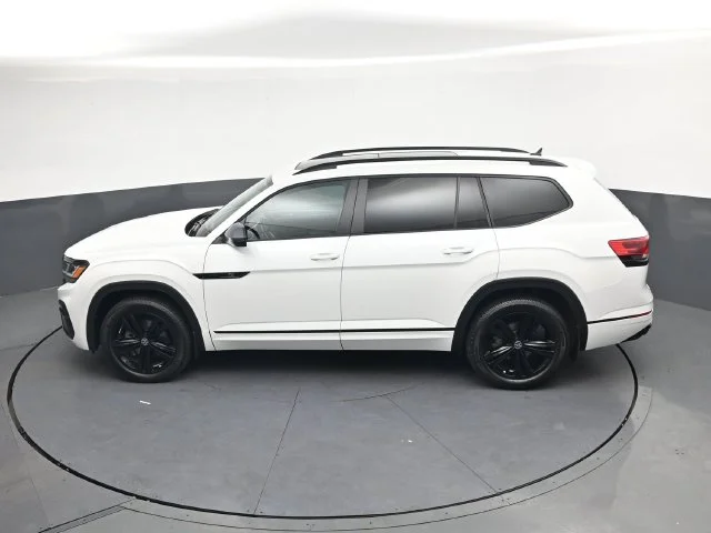 Used 2023 White Volkswagen 3.6L V6 SEL R-Line image 30