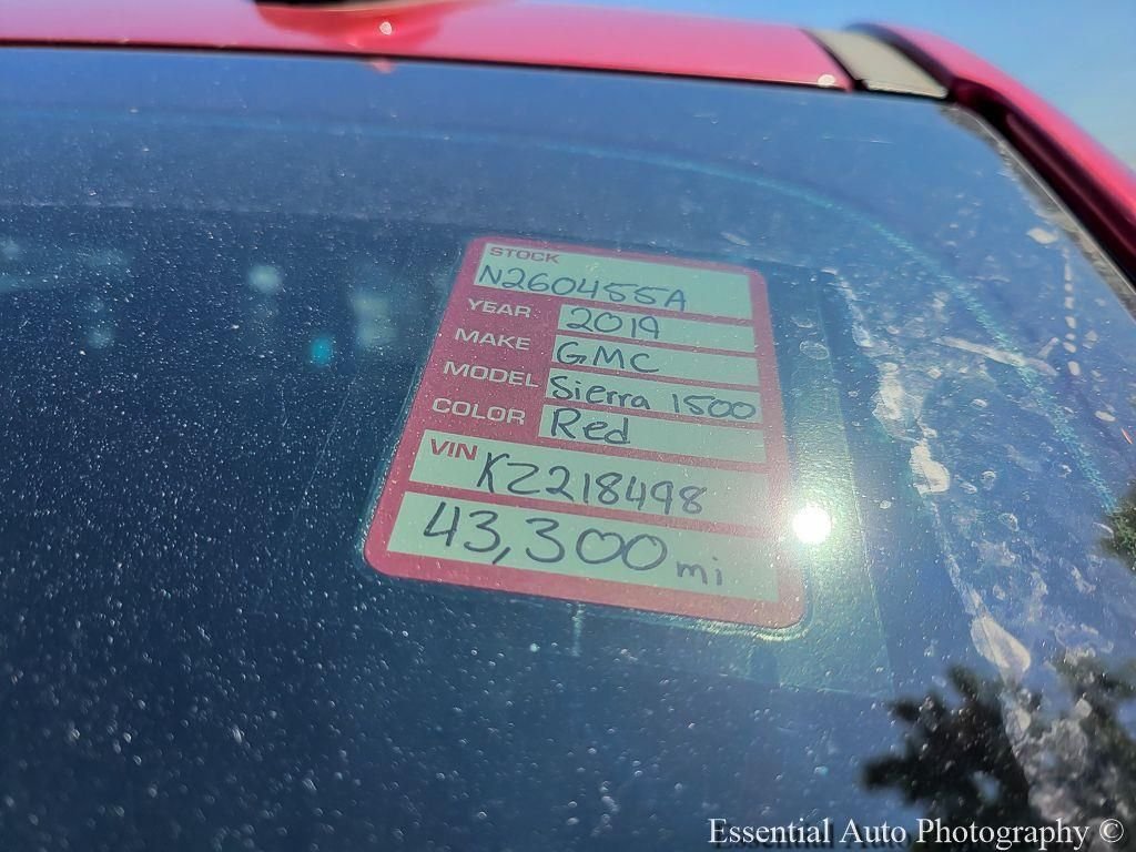 Used 2019 Red Quartz GMC SLT image 20