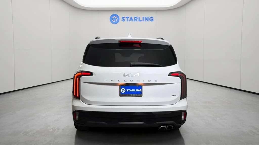 Used 2024 White Kia EX X-Line image 7