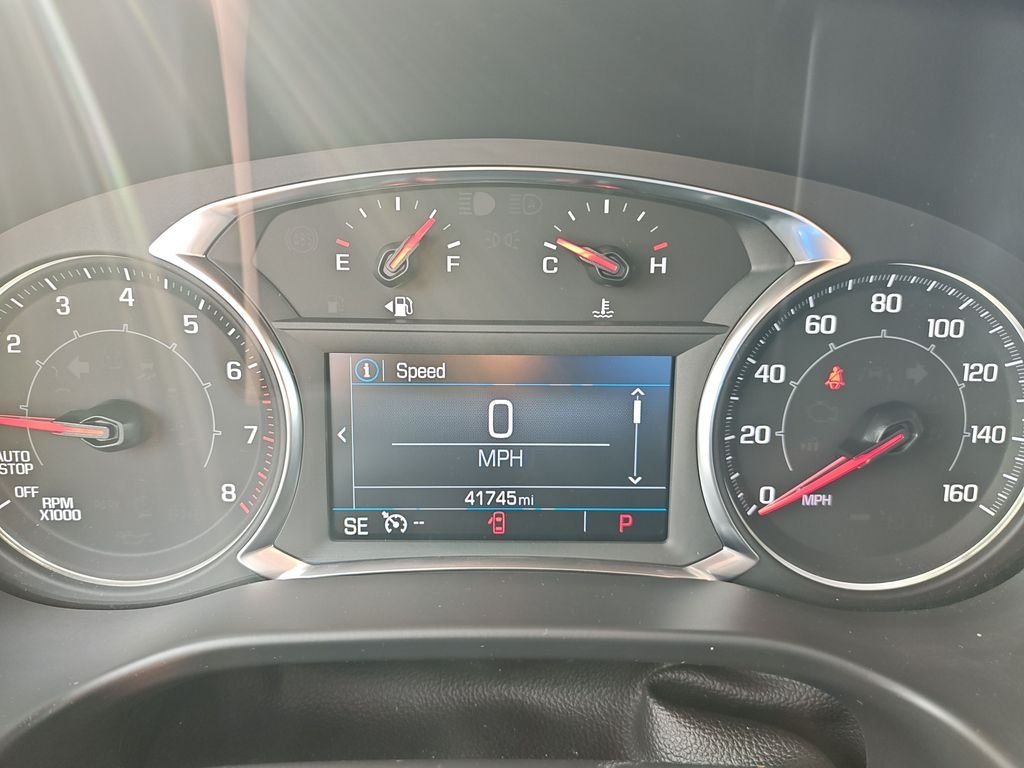 Used 2023 White GMC SLE image 18