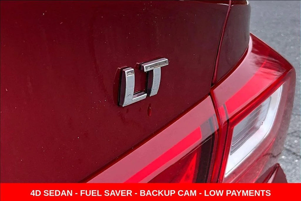 Used 2024 Red Chevrolet LT image 23