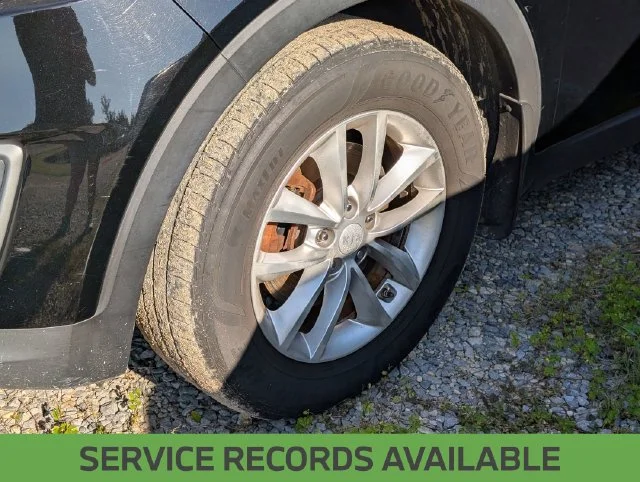 Used 2018 Black Kia LX image 4