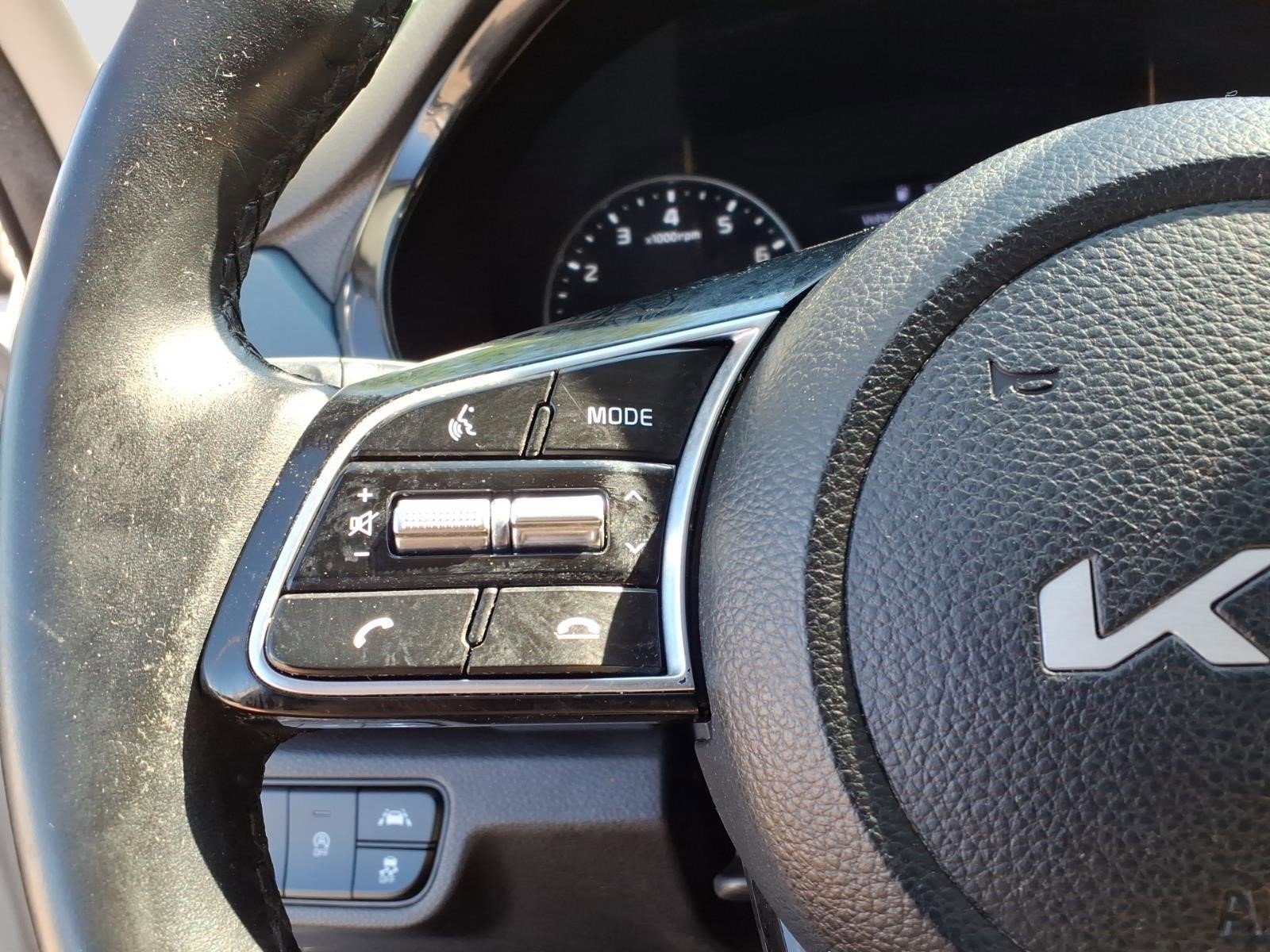 2023 Kia Seltos S - Photo 18