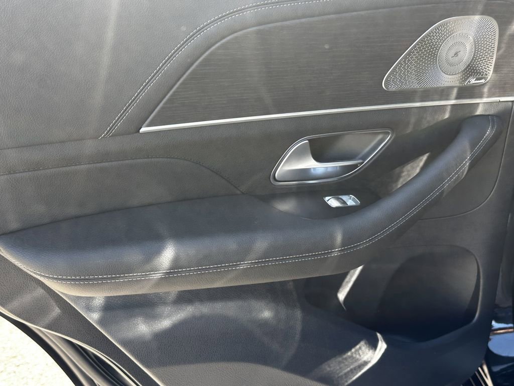 New 2026 Obsidian Black Metallic Mercedes-Benz GLE 450 image 25