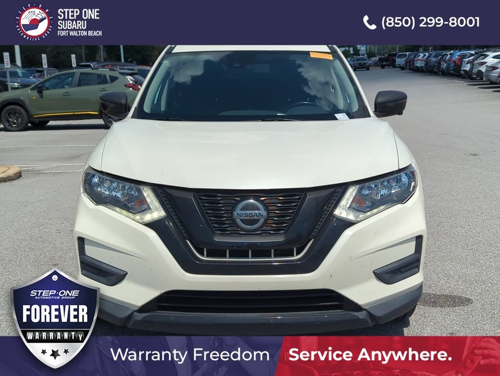 Used 2020 White Nissan SV image 10