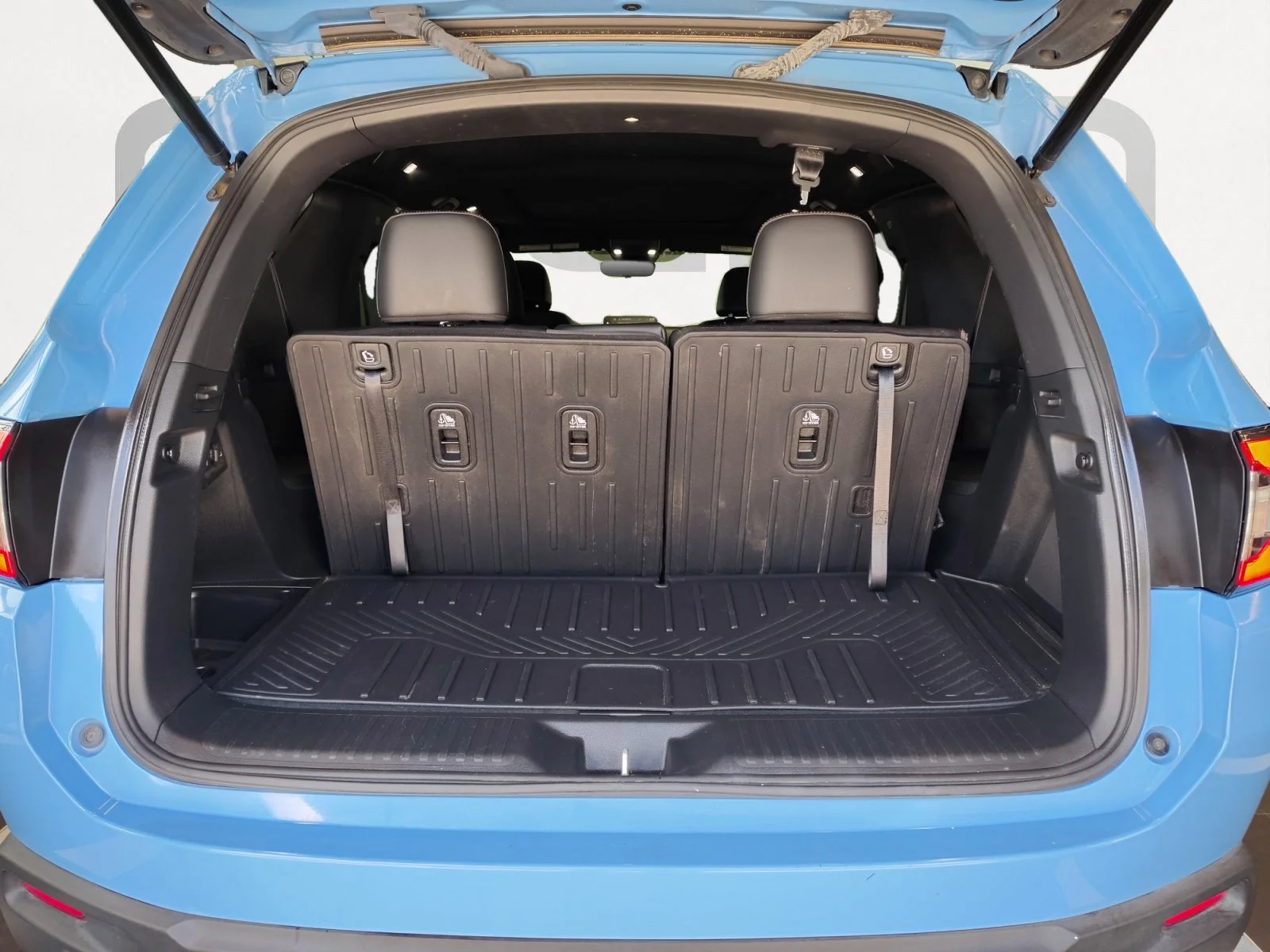 Used 2024 Diffused Sky Pearl Honda TrailSport image 13