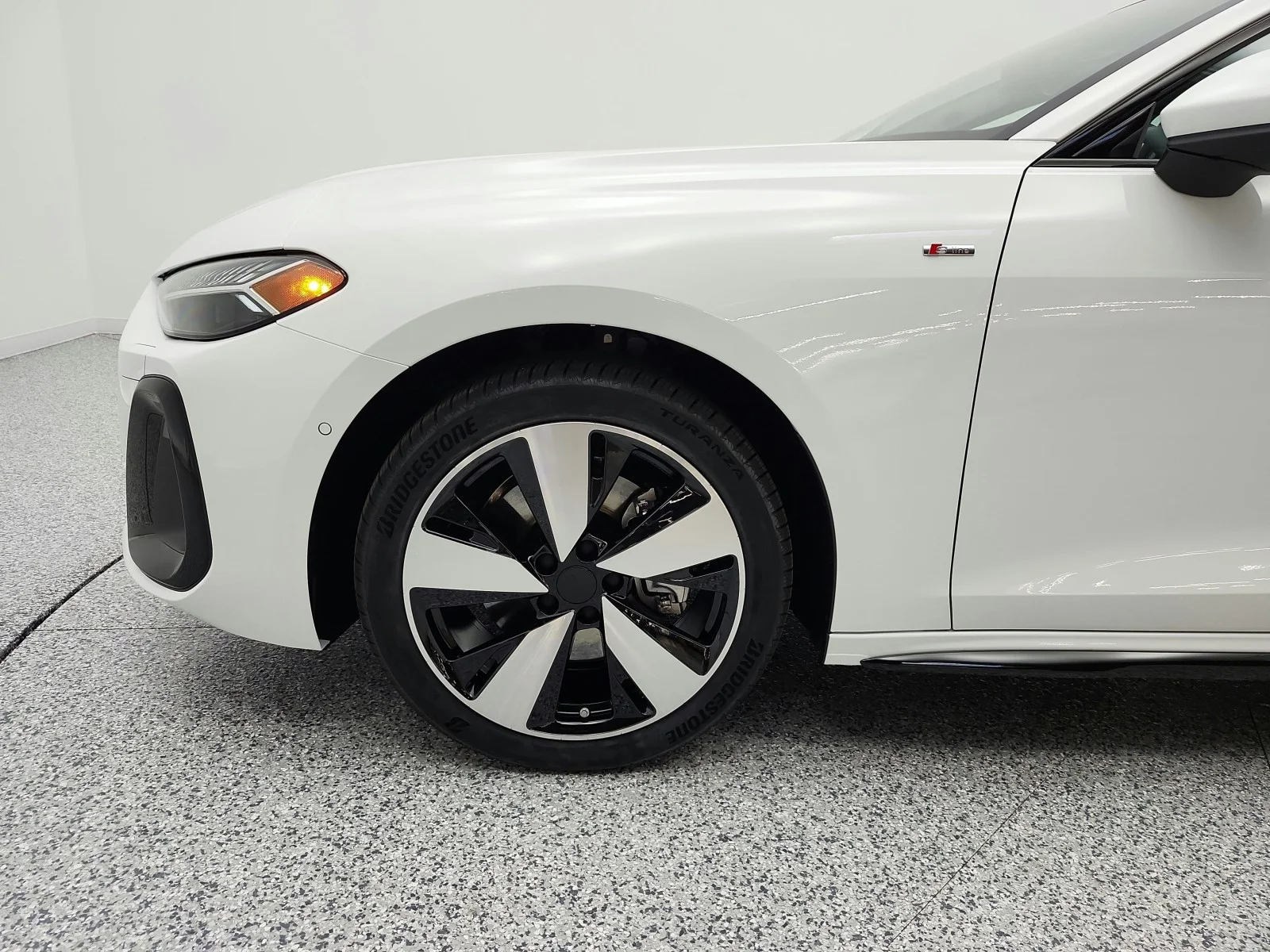 New 2026 Arkona White Audi Premium Plus 2.0 TFSI quattro image 15