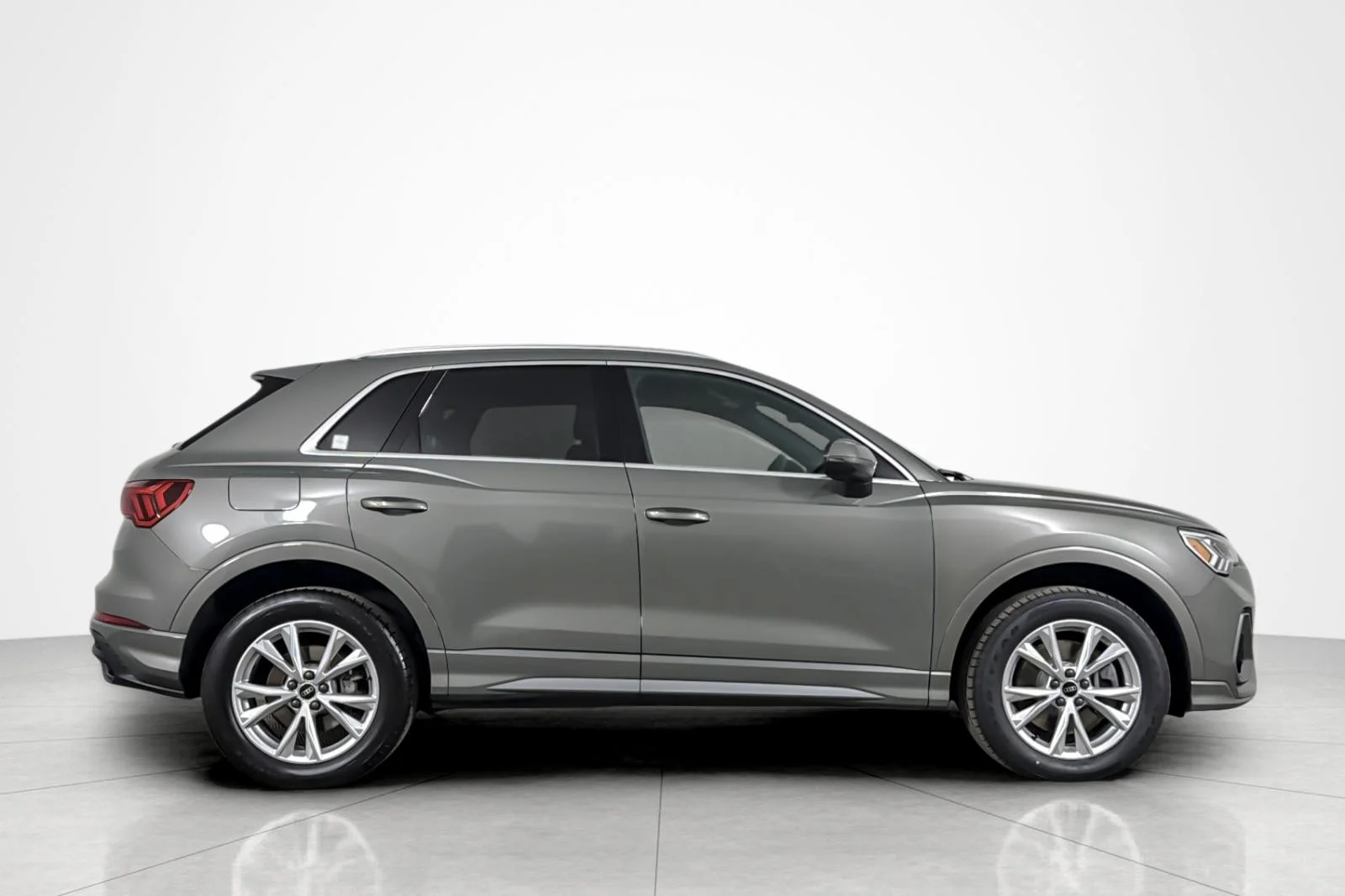 Used 2023 Chronos Gray Metallic Audi S line Premium 45 TFSI quattro image 6