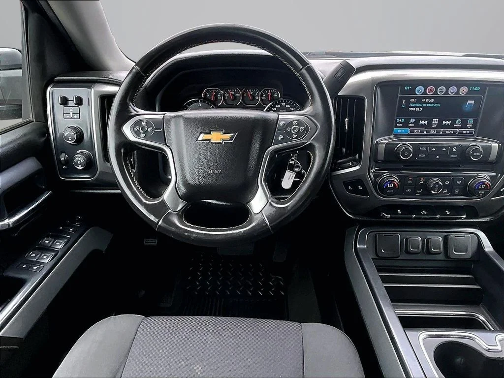 Used 2018 Black Chevrolet LT image 6
