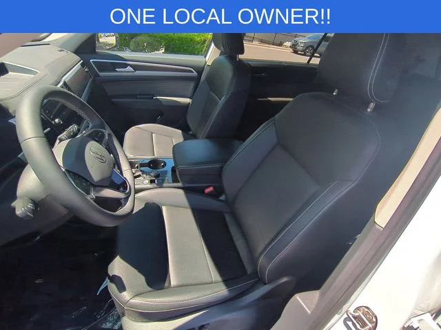 Used 2023  Volkswagen 3.6L V6 SE w/Technology image 16