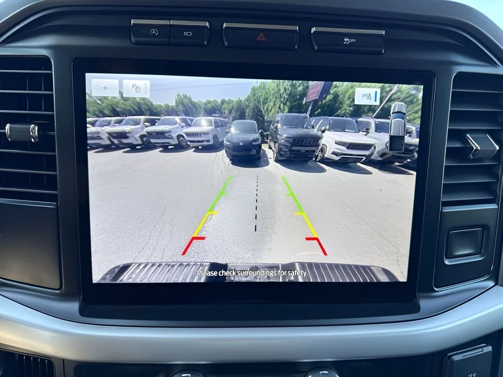 Used 2023 Gray Ford XLT image 19