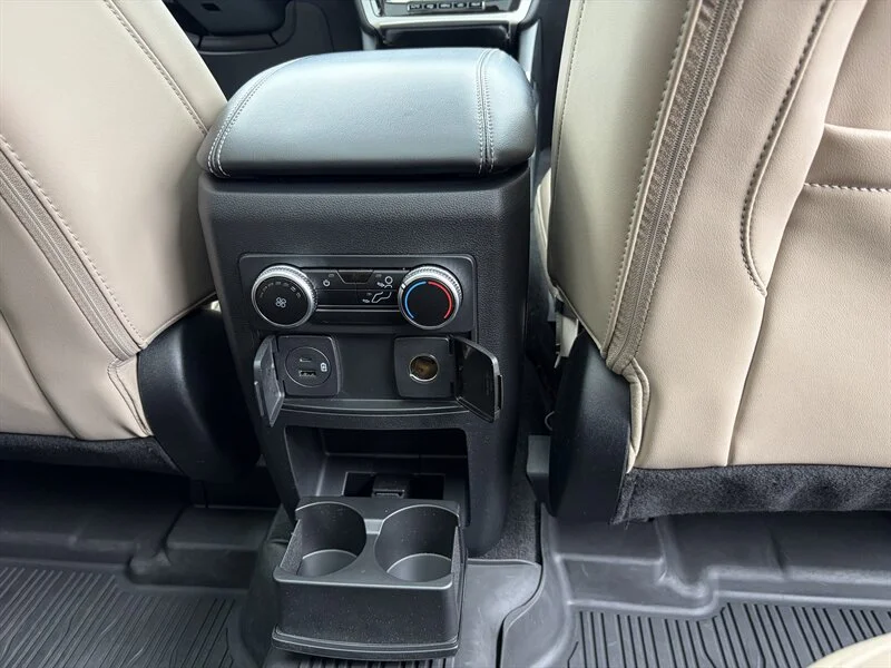 Used 2022 Red Ford XLT image 17