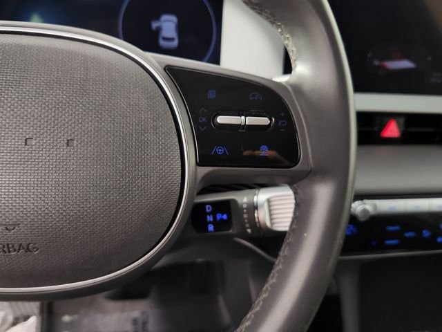 Certified Used 2024 Green Hyundai SE image 25