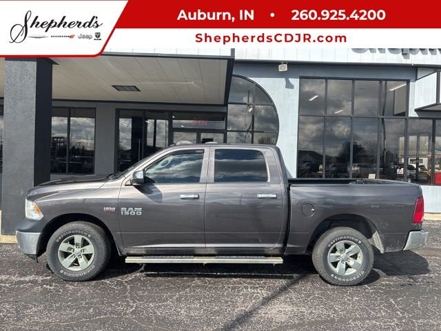 2017 RAM 1500 ST Crew Cab 4x4 5'7" Box's photo