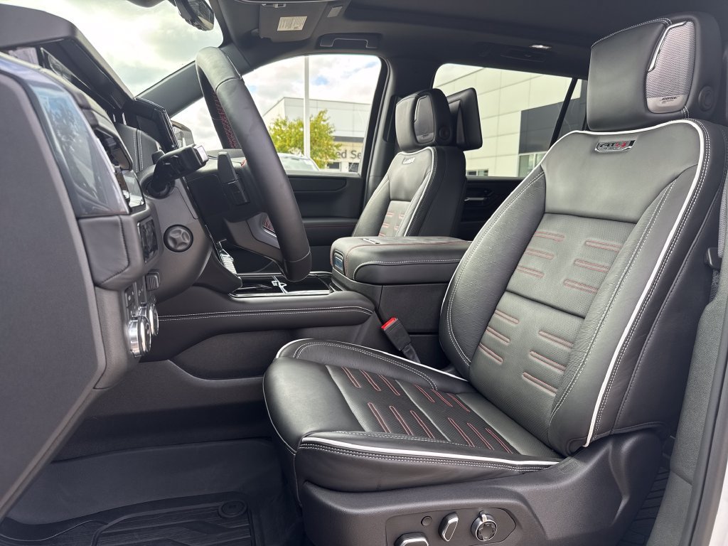 2026 GMC Yukon XL AT4 Ultimate - Photo 14
