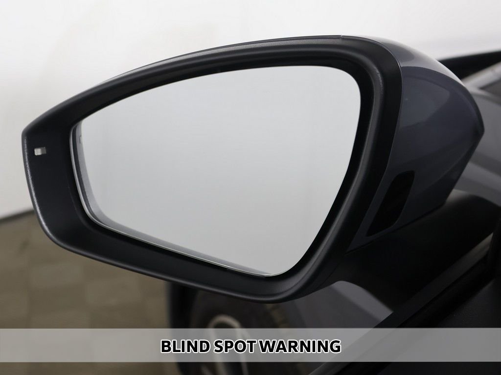 Used 2023 Gray Volkswagen Pro S image 7