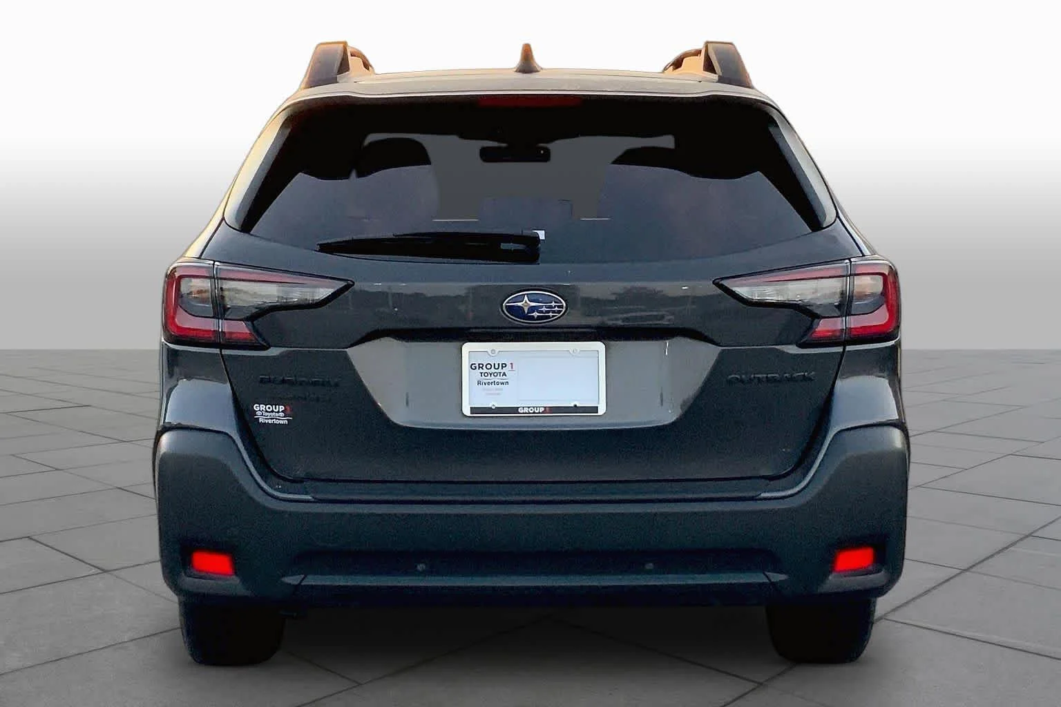 Used 2024 Magnetite Gray Metallic Subaru Onyx Edition image 5