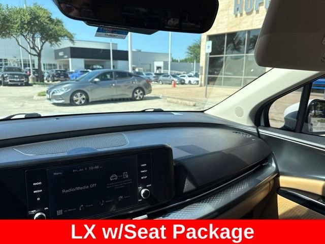 Used 2023 White Kia LX Seat Package image 17
