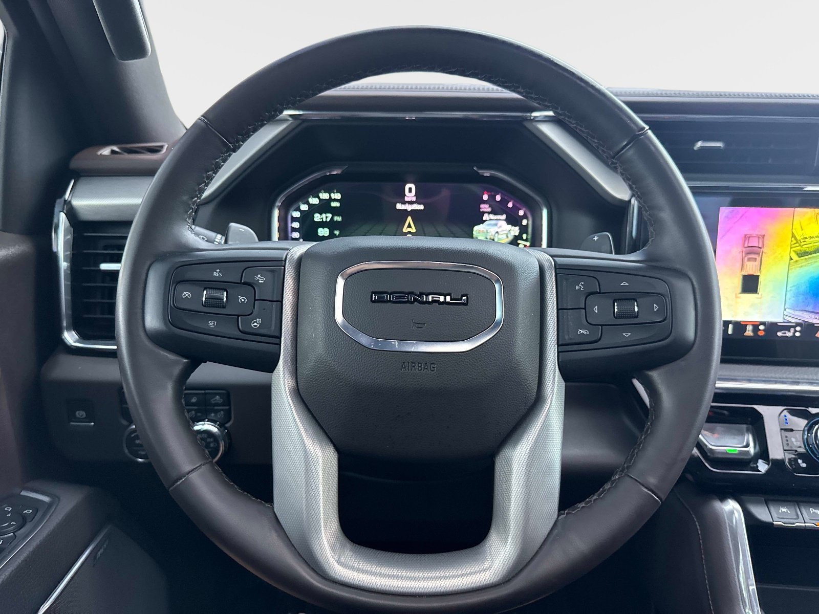Used 2025 Onyx Black GMC Denali image 29