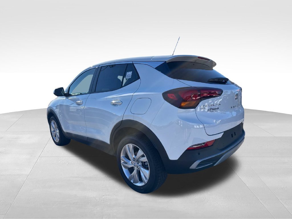 New 2026 Summit White Buick Preferred image 3
