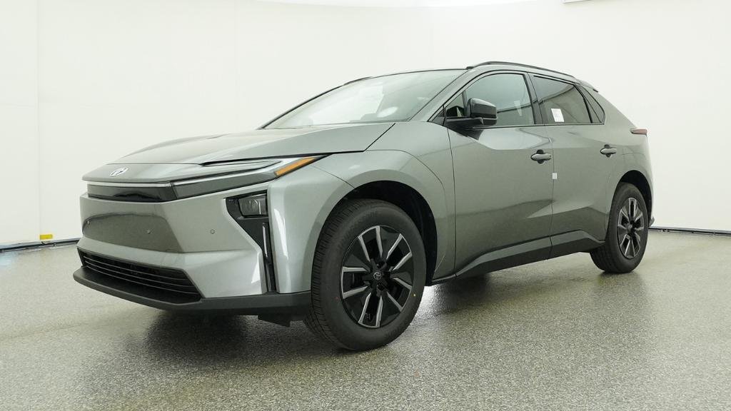 New 2026 Heavy Metal Toyota XLE image 12