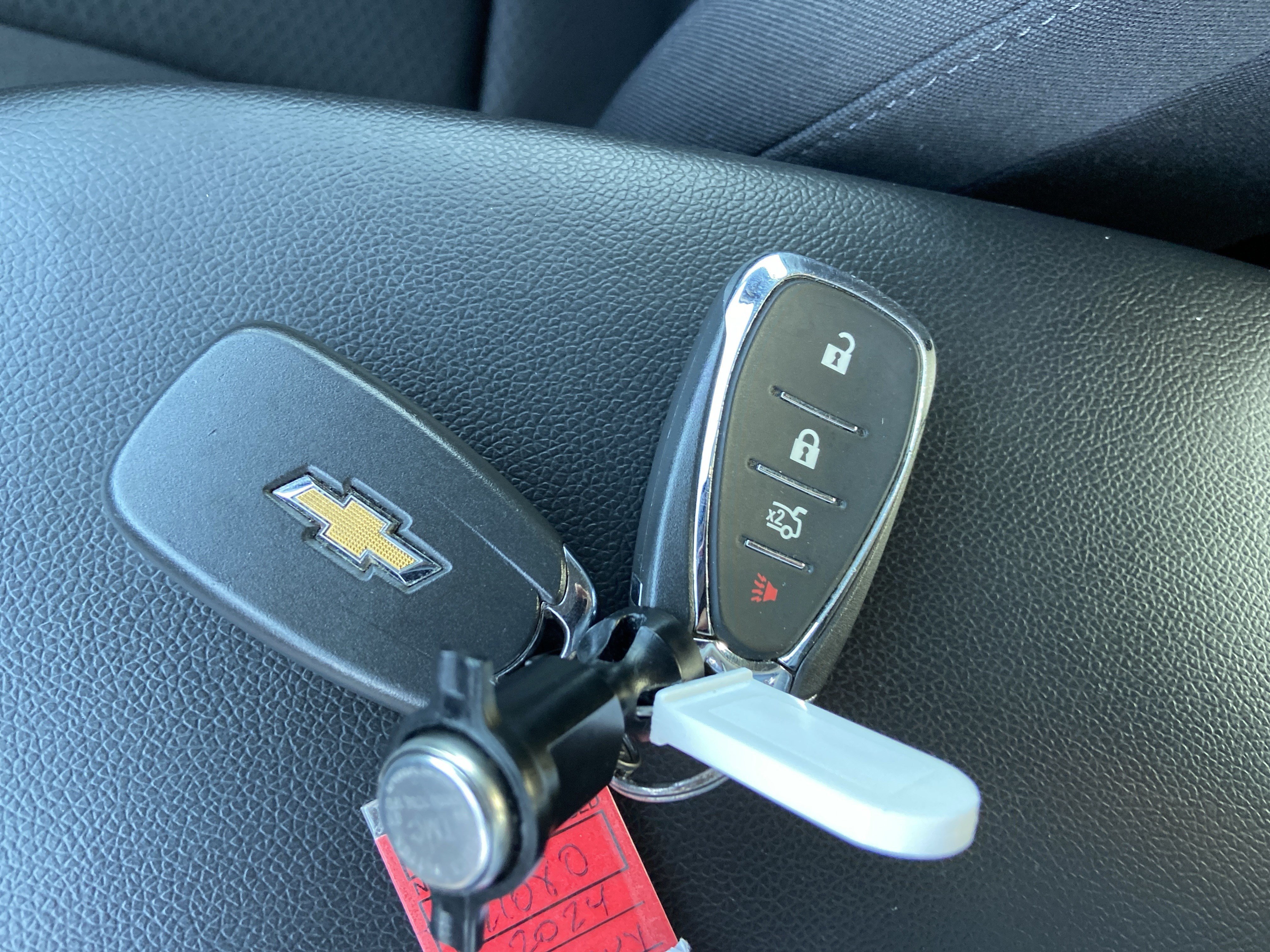 Used 2024 Summit White Chevrolet LS image 41