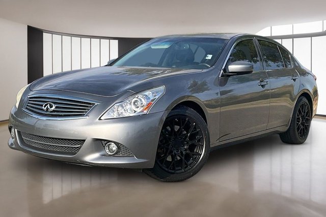 2013 INFINITI G37 X