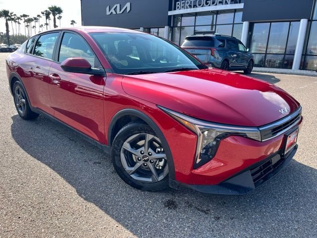 2025 Kia K4 LXS